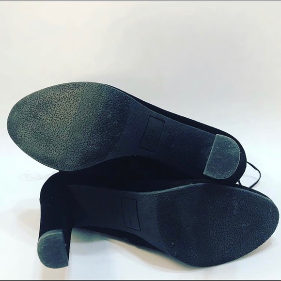 LIBBY EDELMAN  BOOTIES BLACK SIZE 9.5 SUEDE - Picture 5 of 7